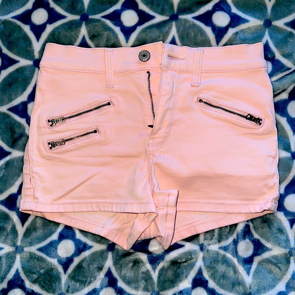 Abercrombie & Fitch pink shorts